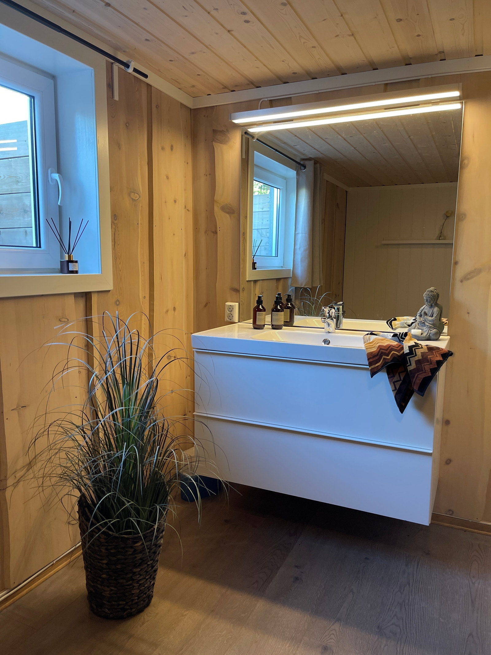 UTLEID 5000kr inkl strøm/nett. Galleribilde