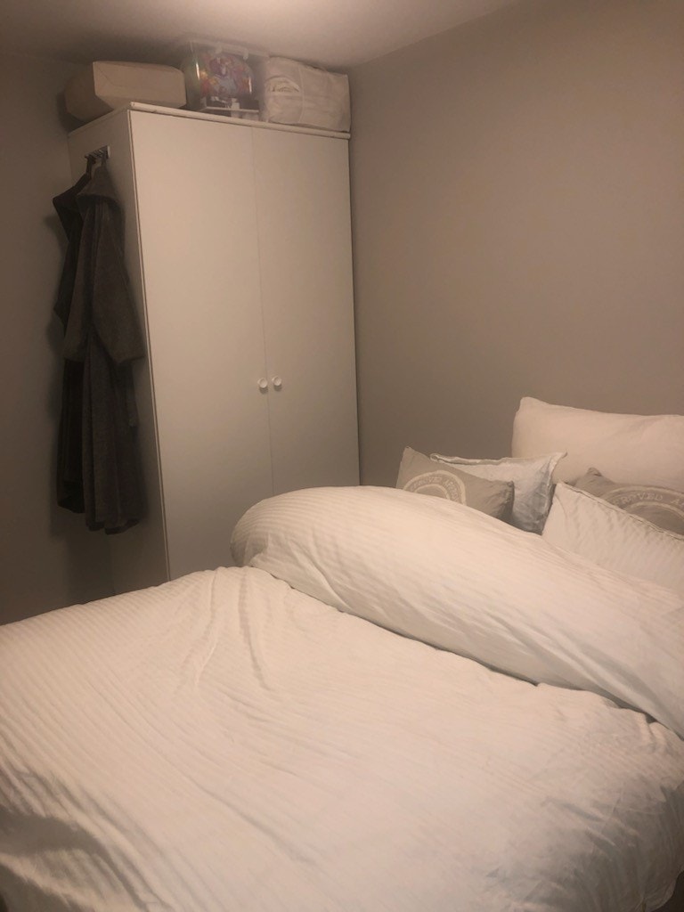 Skap medfølger Galleribilde