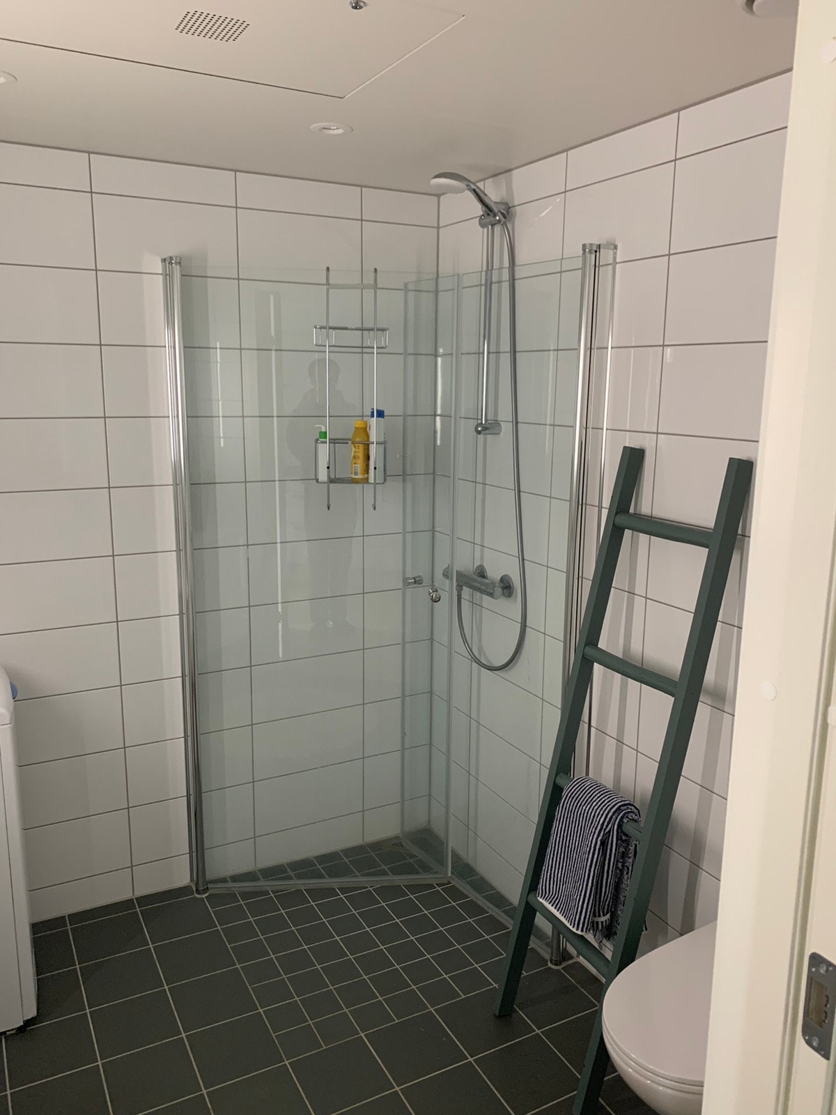 Bad 4,2 kvadratmeter Galleribilde