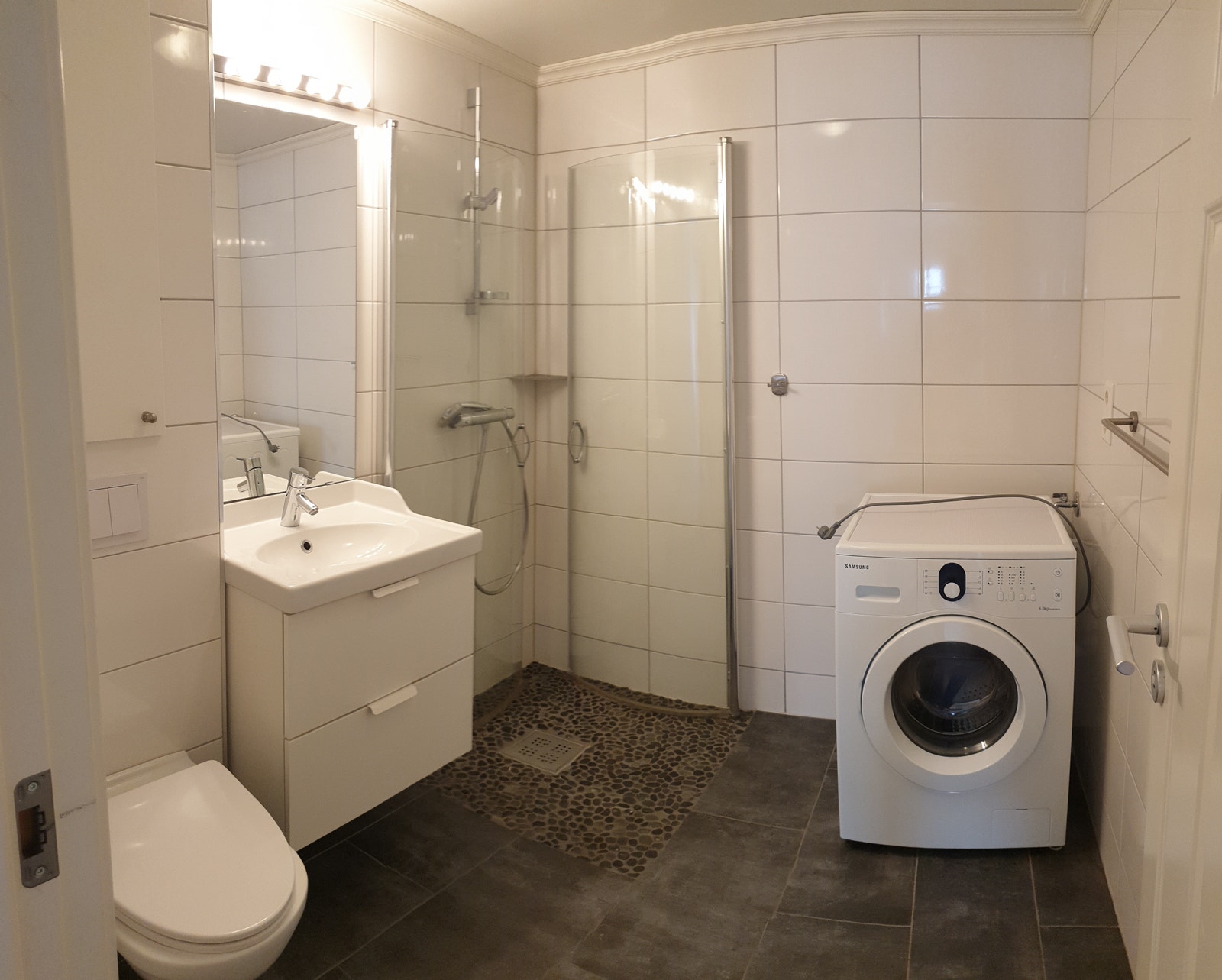 Bad 1. etg Galleribilde