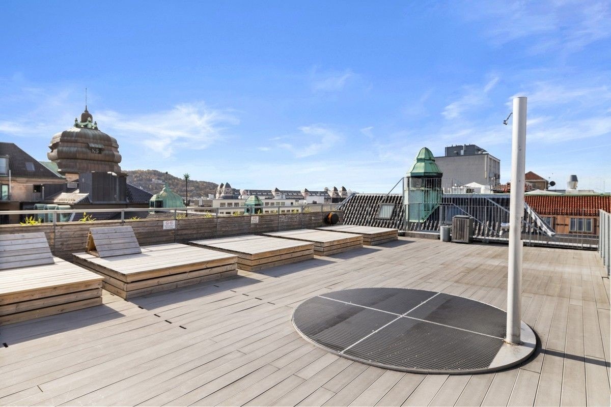 3 felles takterrasser med fin utsikt over byen / 3 common roof terraces with amazing views Galleribilde