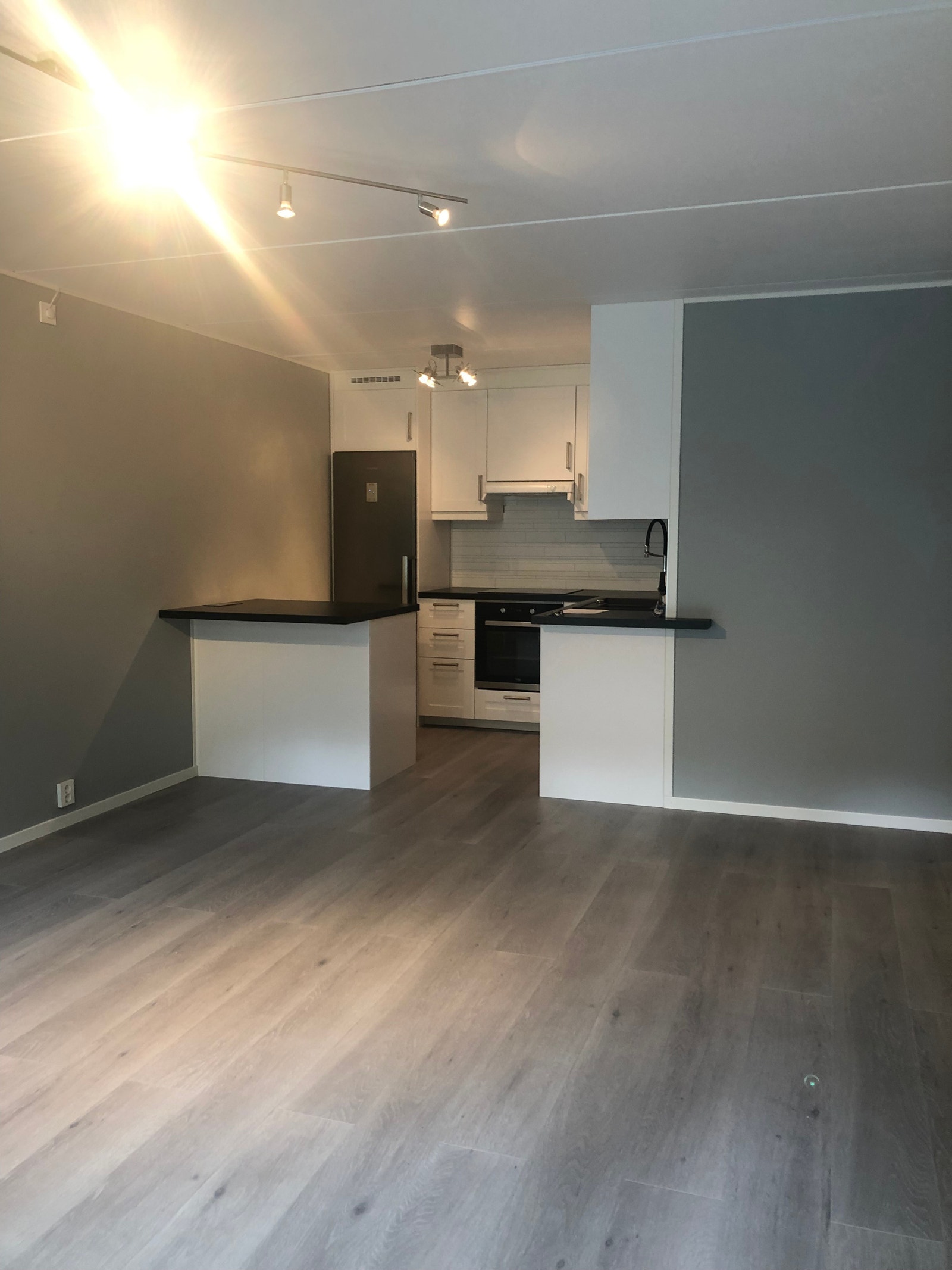 Romslig kjøkken Galleribilde