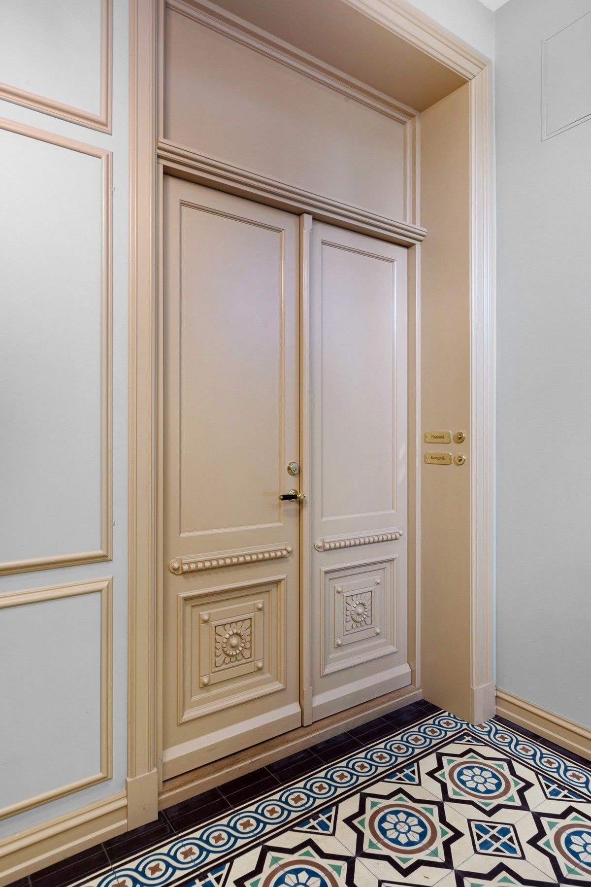 Ny inngangsdør Galleribilde