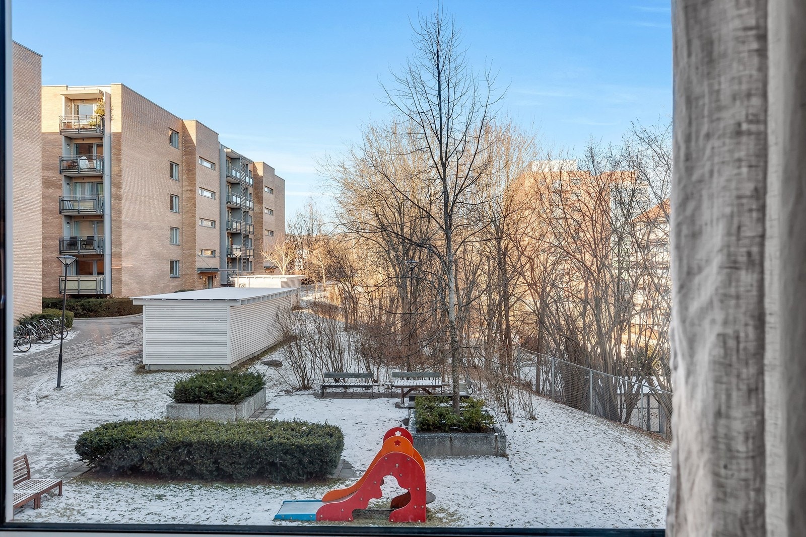 Uteområde Galleribilde