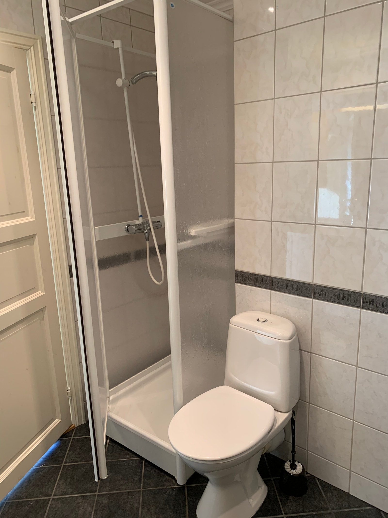 flislagt bad Galleribilde