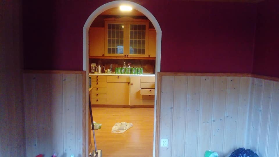 kjøkken mangle microbølgeovn og kopp-bestikk-vaske-maskin så må vaska alt for hånd. Galleribilde