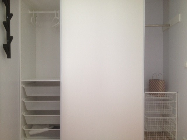 Garderobe med skyvedører Galleribilde