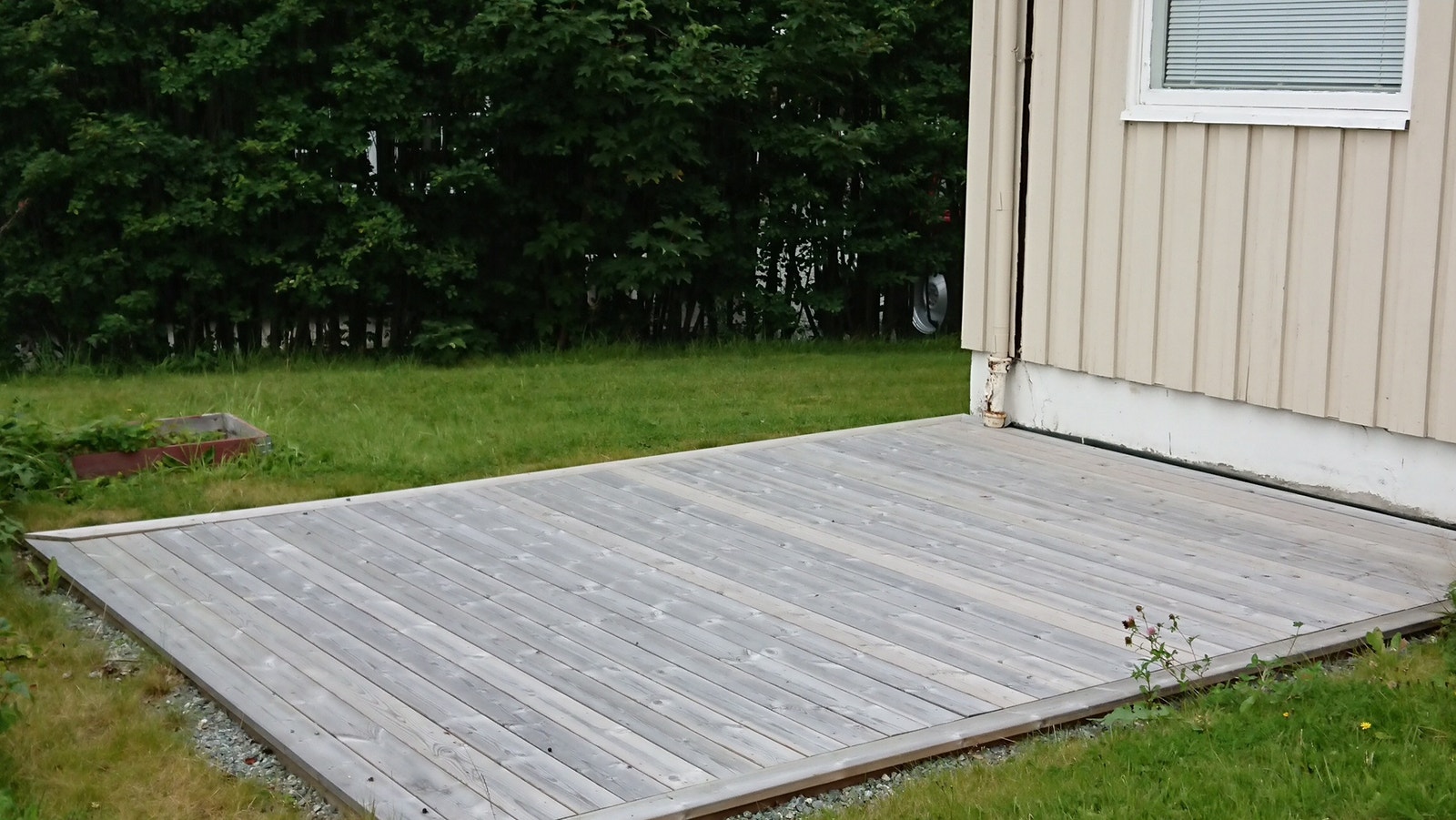 Platting ved inngang Galleribilde