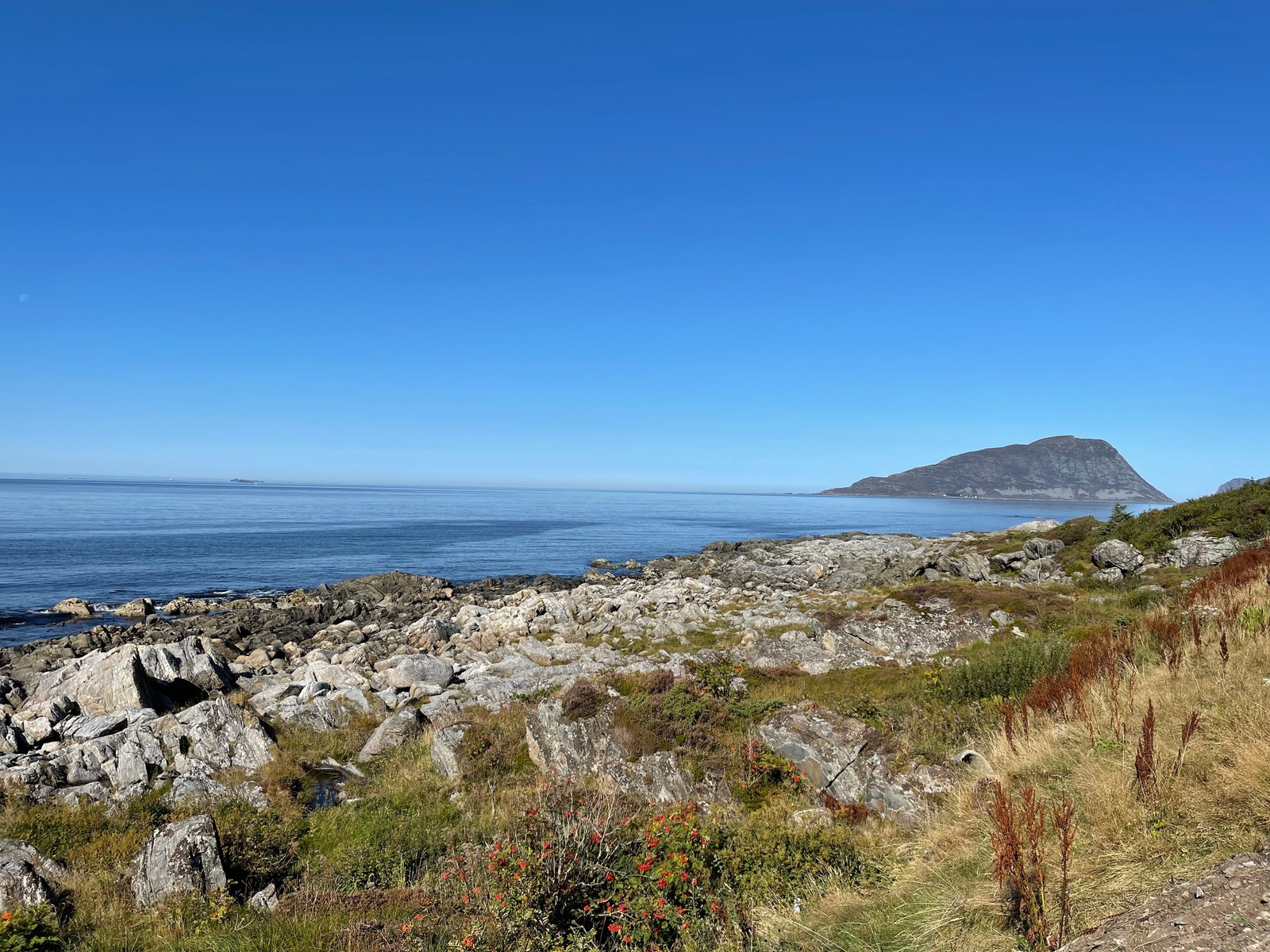 Nydelig sjøutsikt fra tomtene Galleribilde