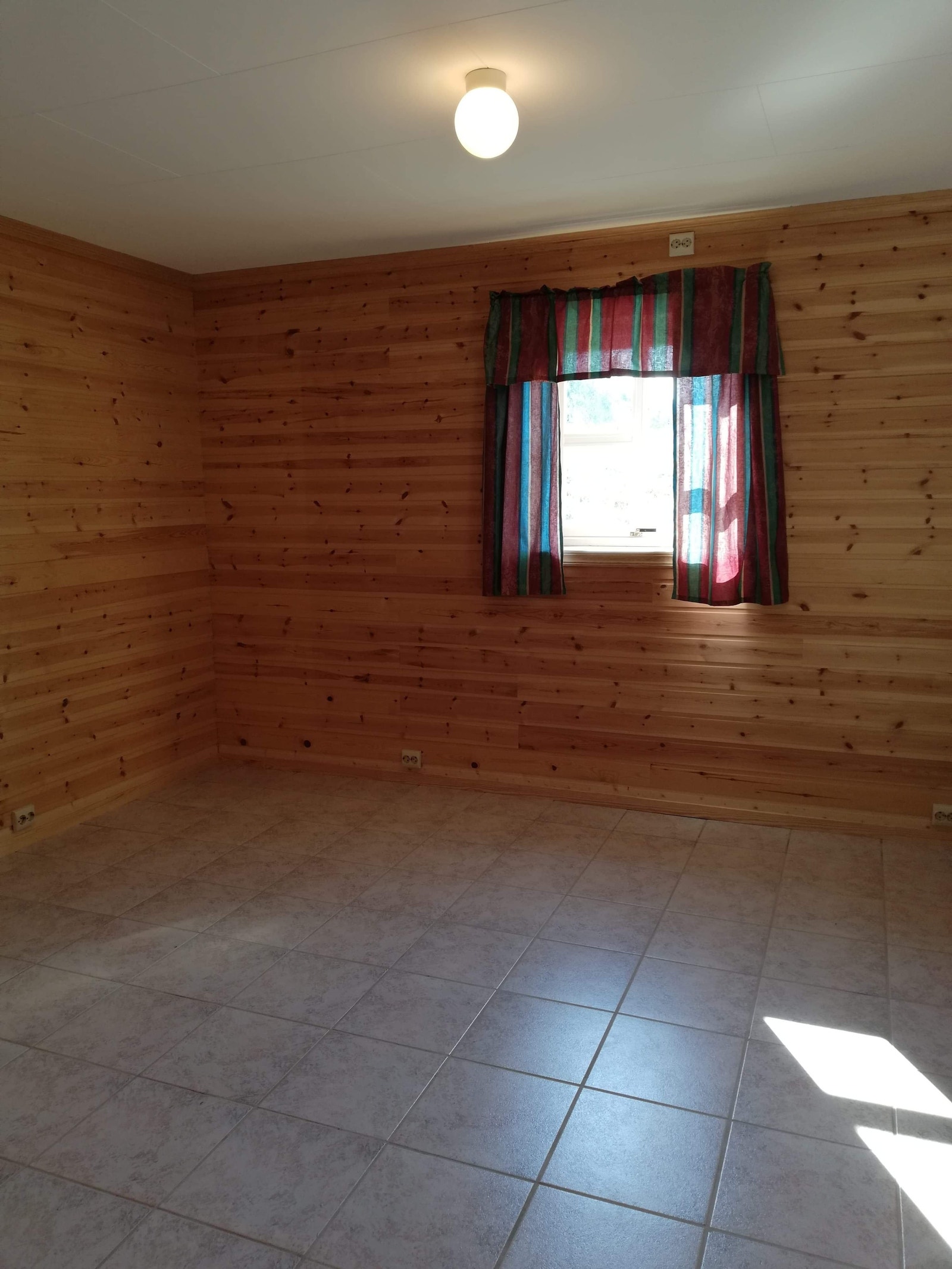 Soverom 2 Sokkel. Galleribilde