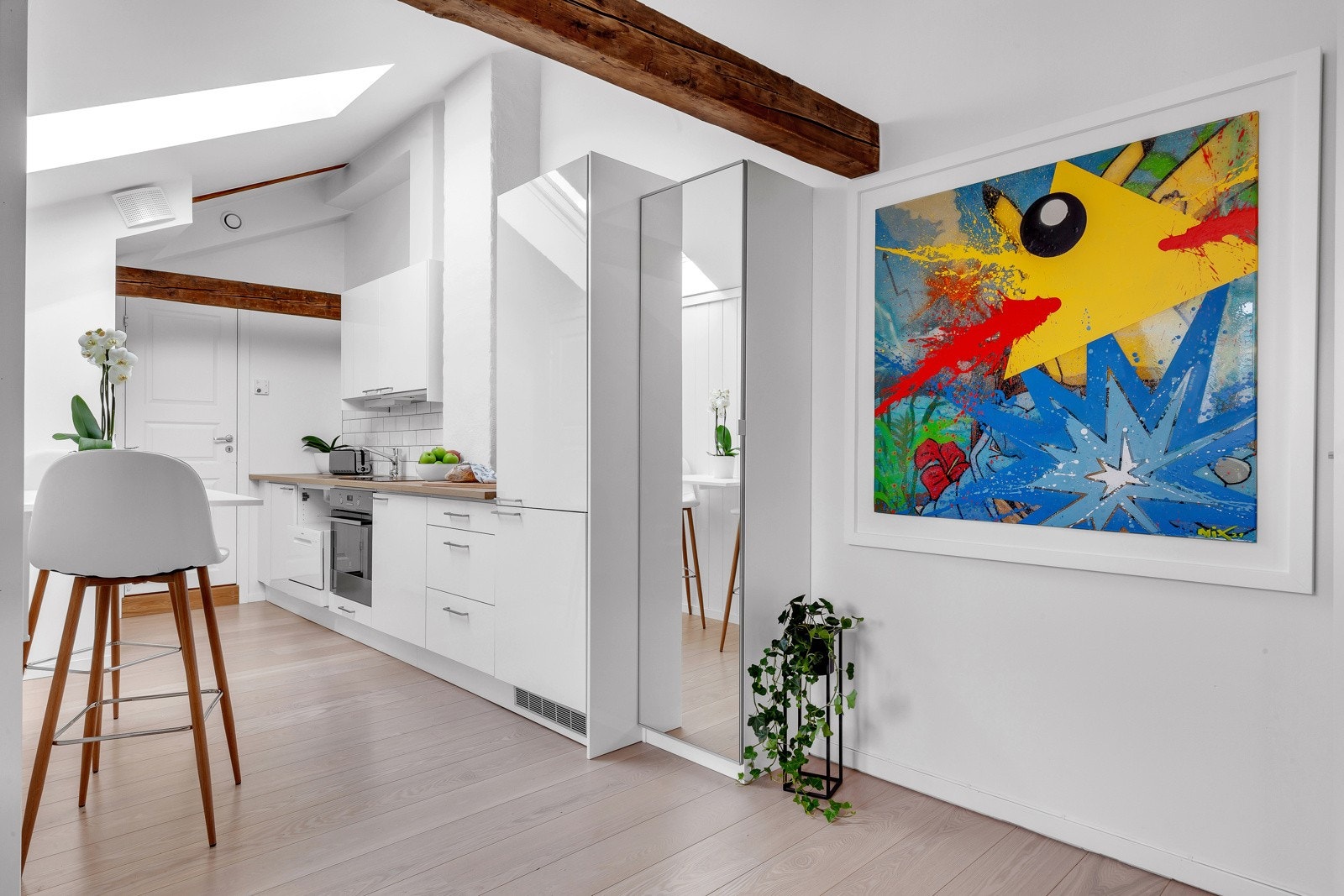 Her bor du nytt og godt "midt i hjertet" av Grünerløkka med alle servicetilbud og tur muligheter i nærheten. Galleribilde