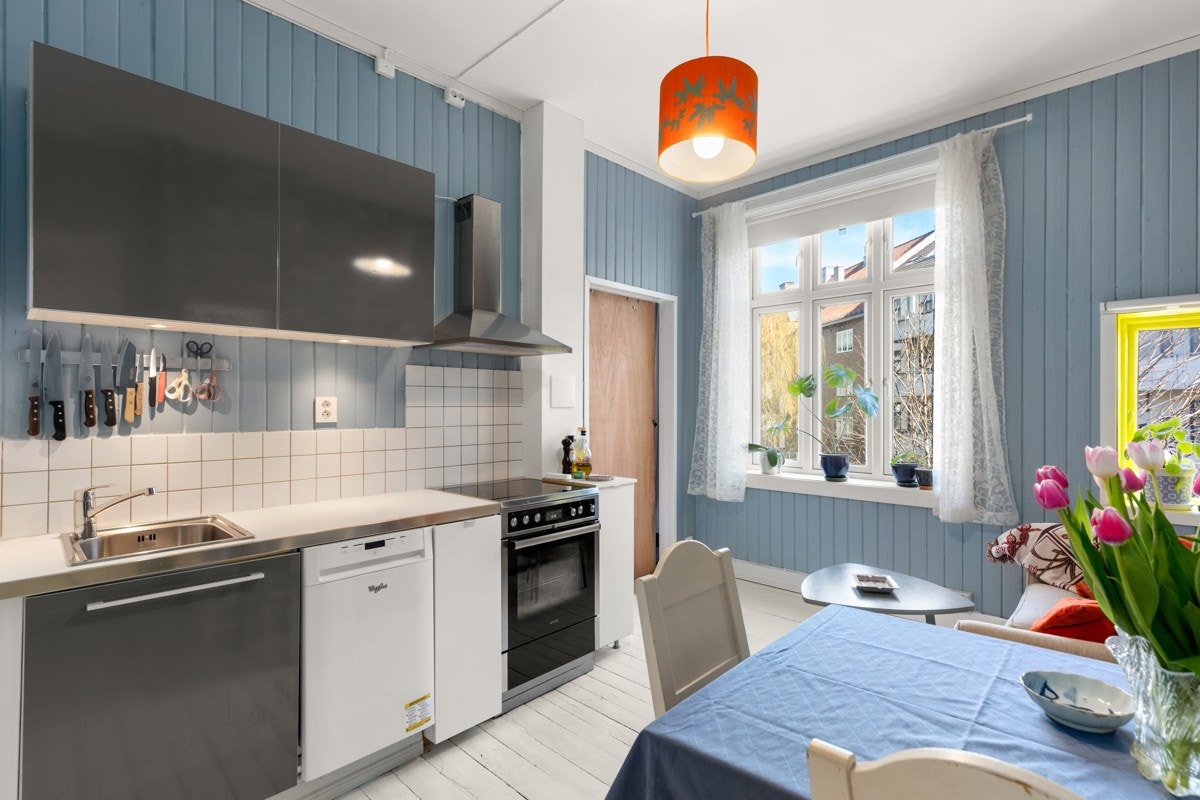 Kjøkkenet i hybeldelen. Galleribilde