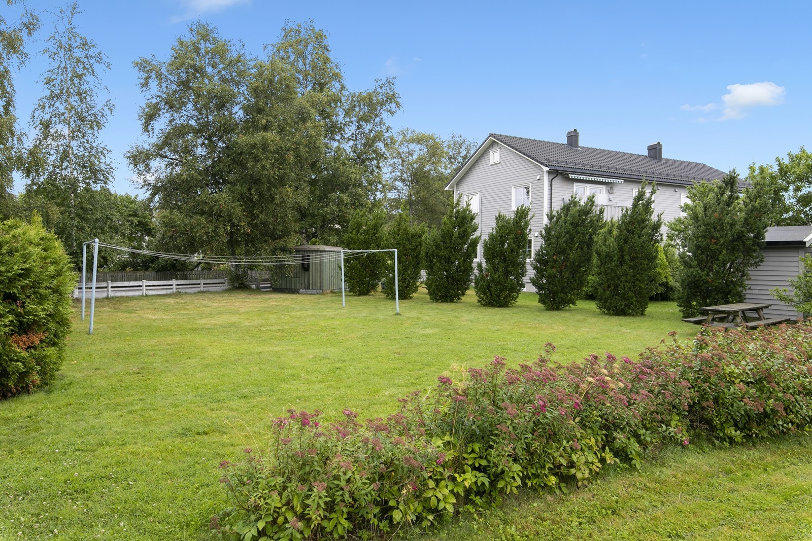 Fra tomten Galleribilde