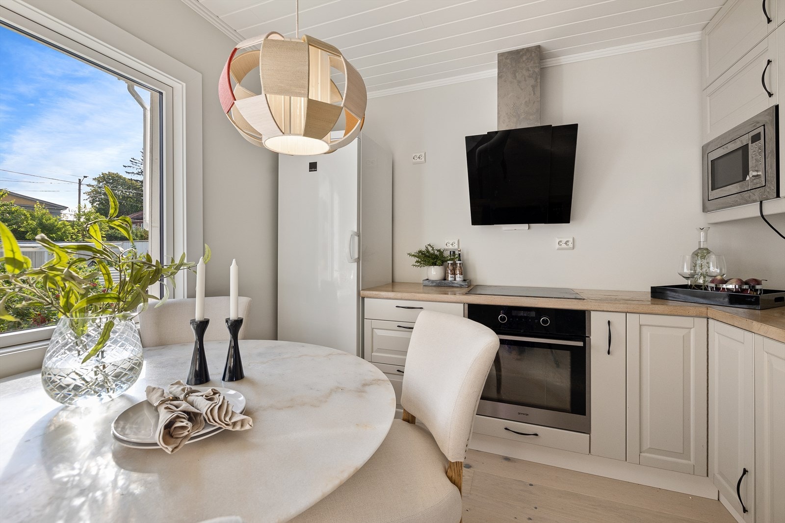 Kjøkken. Galleribilde