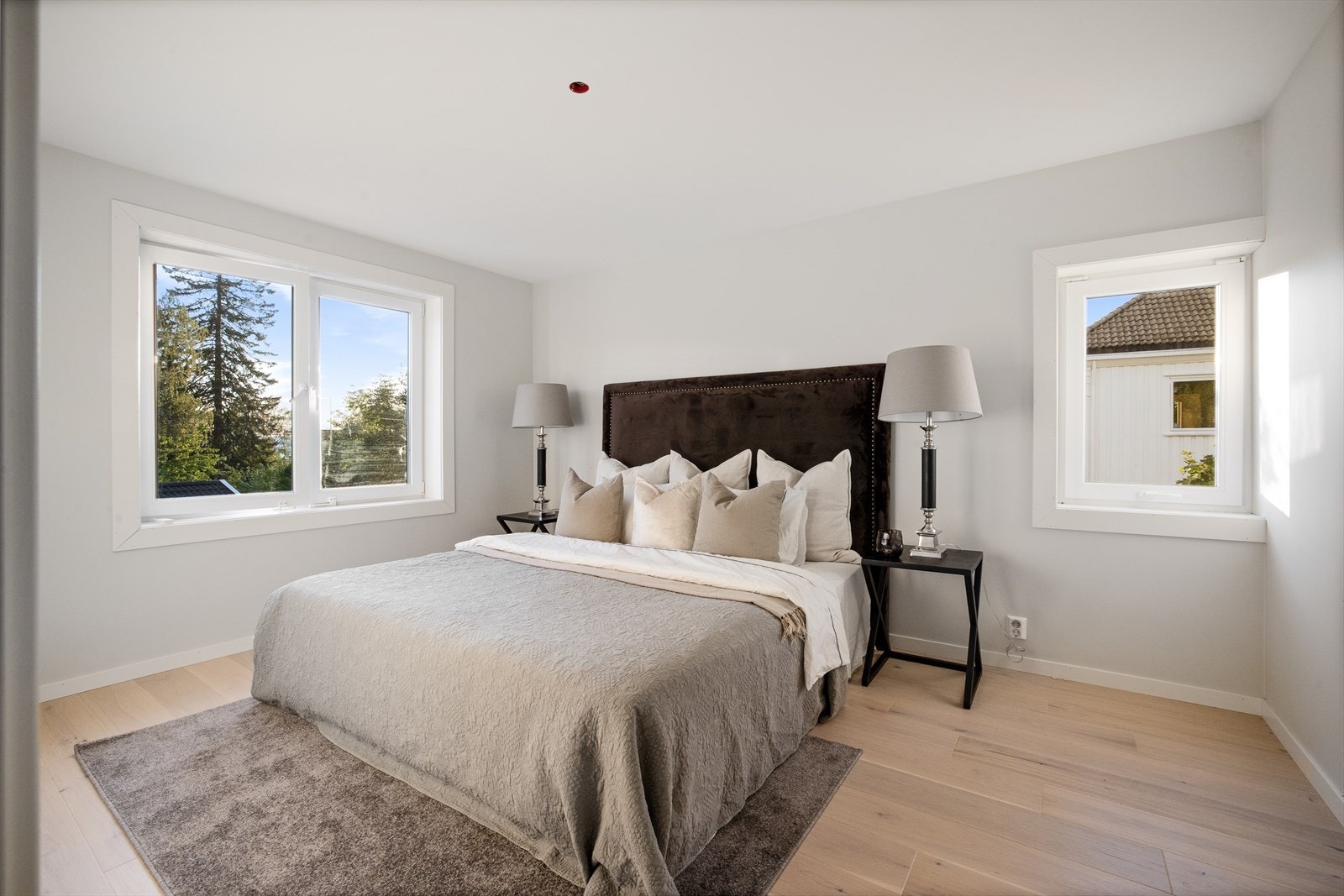 Hovedsoverom 2. etasje. Galleribilde