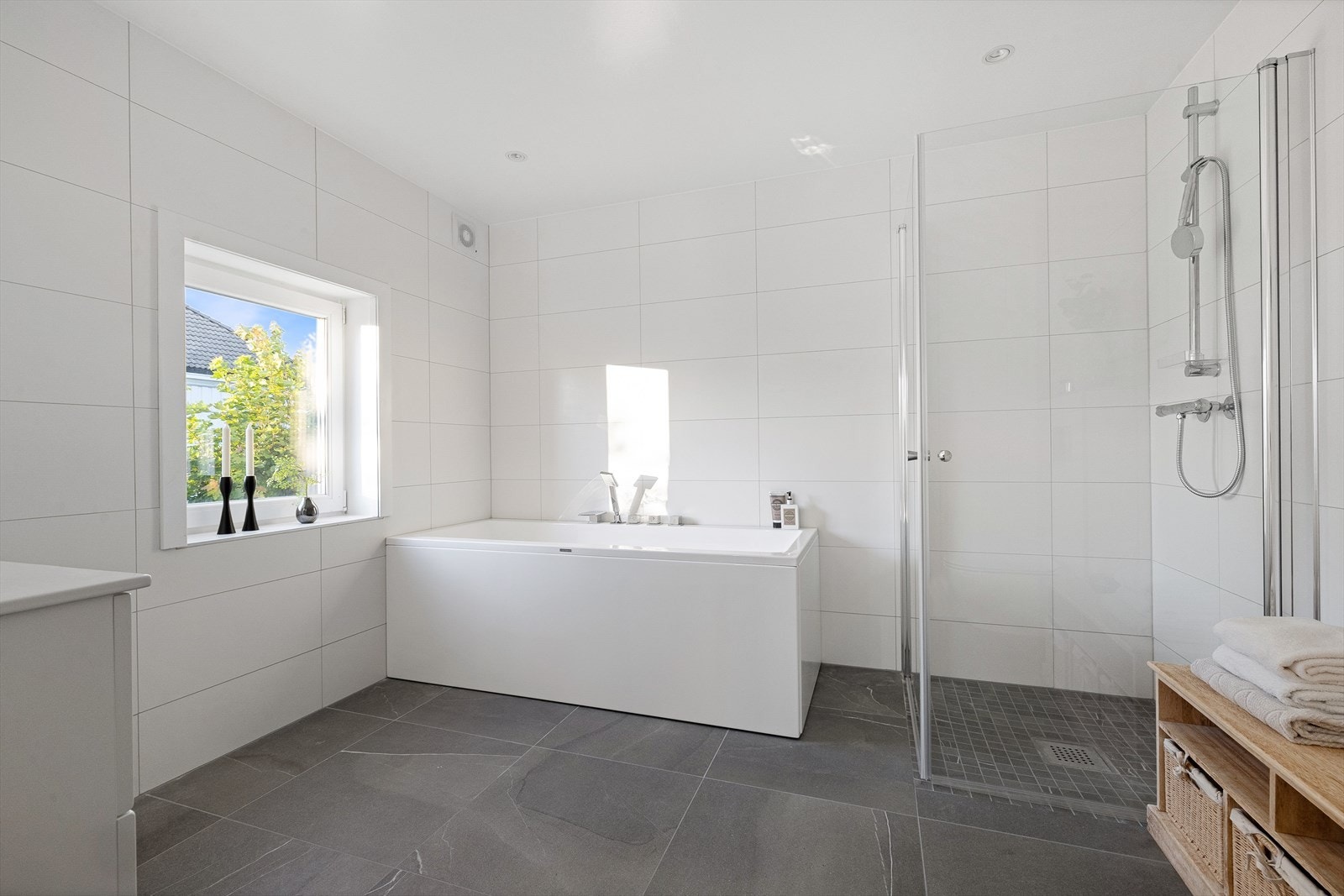 Bad 2 - 2. etasje. Galleribilde