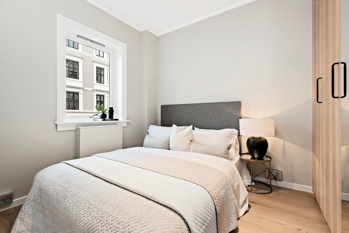 Soverommet er det plass til seng, nattbord og annet møblement. Galleribilde