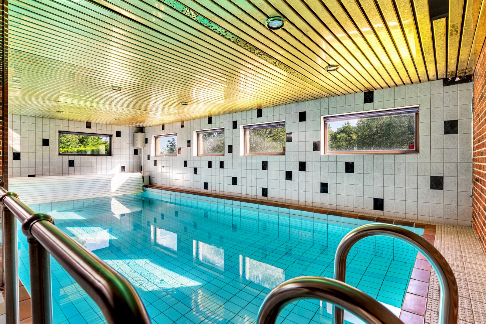 Basseng Galleribilde