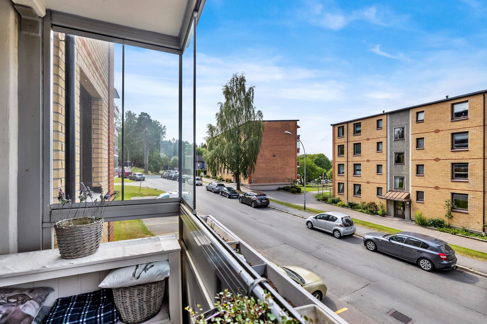 Gangavstand til Bøler Senter med det man måtte trenge. Galleribilde