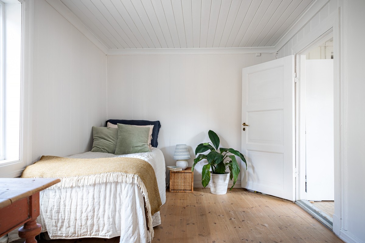 Luke i gulvet ned til lagringskjeller. Galleribilde