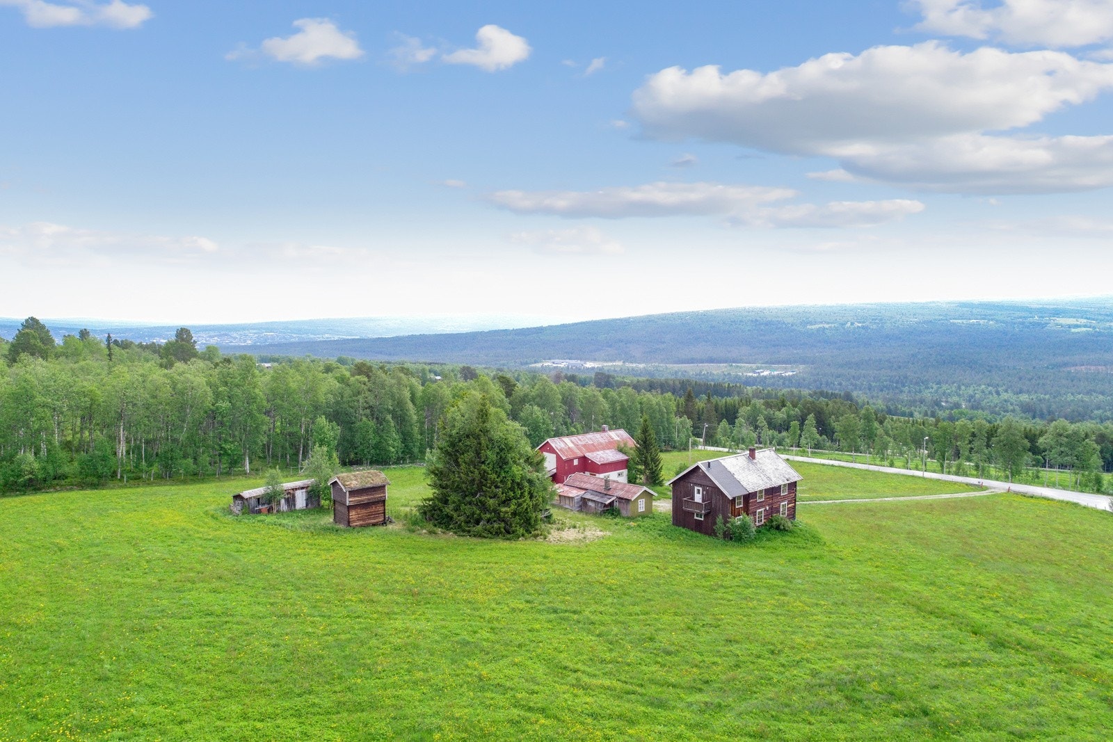 Gården Åsen/Brattåsmyra/Åsløkja i Galåa Galleribilde
