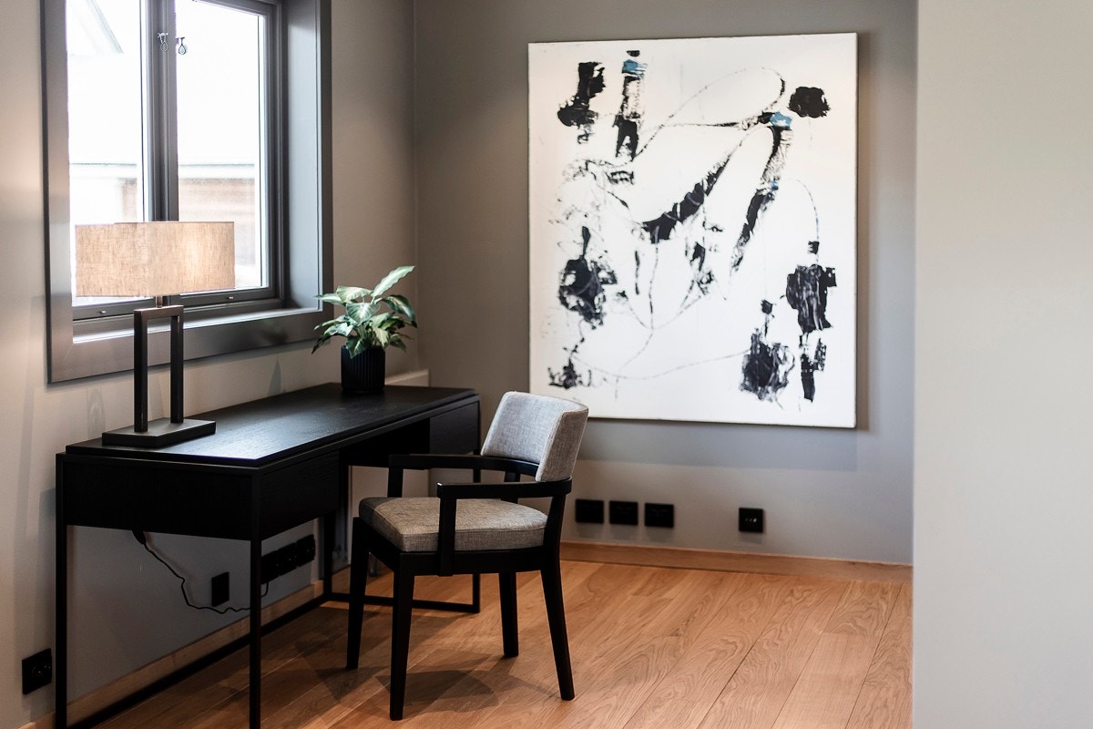 Trapperom/kontor i 2. etasje. Galleribilde