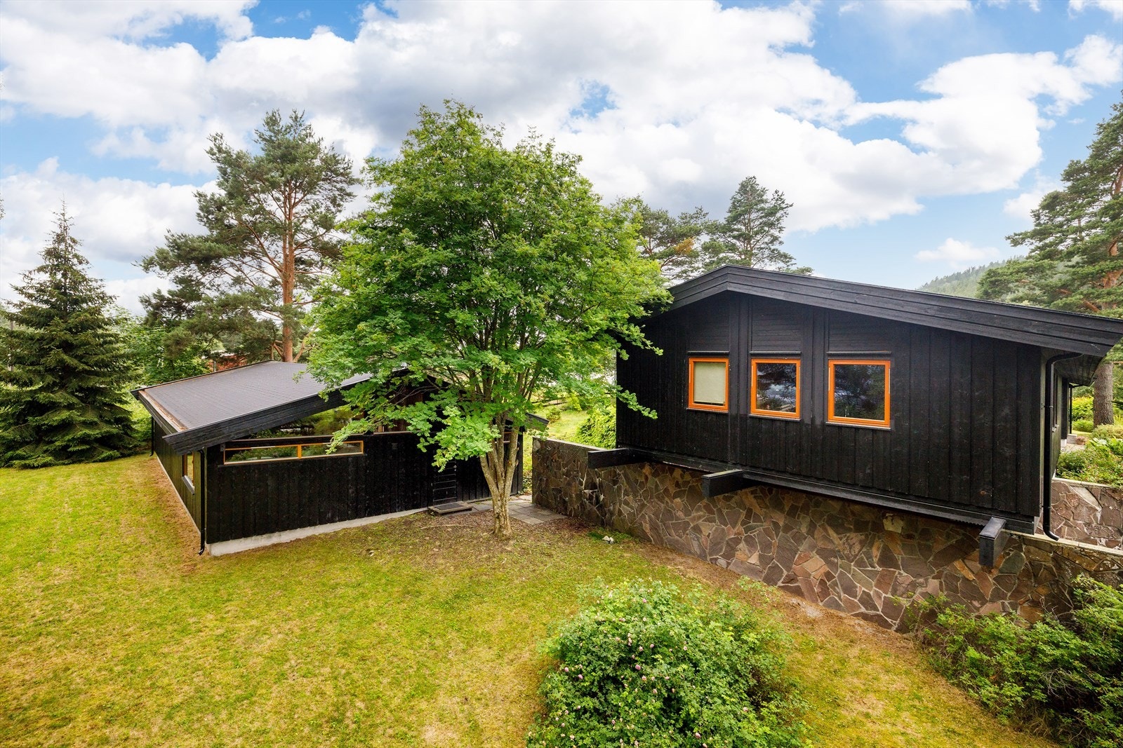 Dette er en designperle av en eiendom. Galleribilde