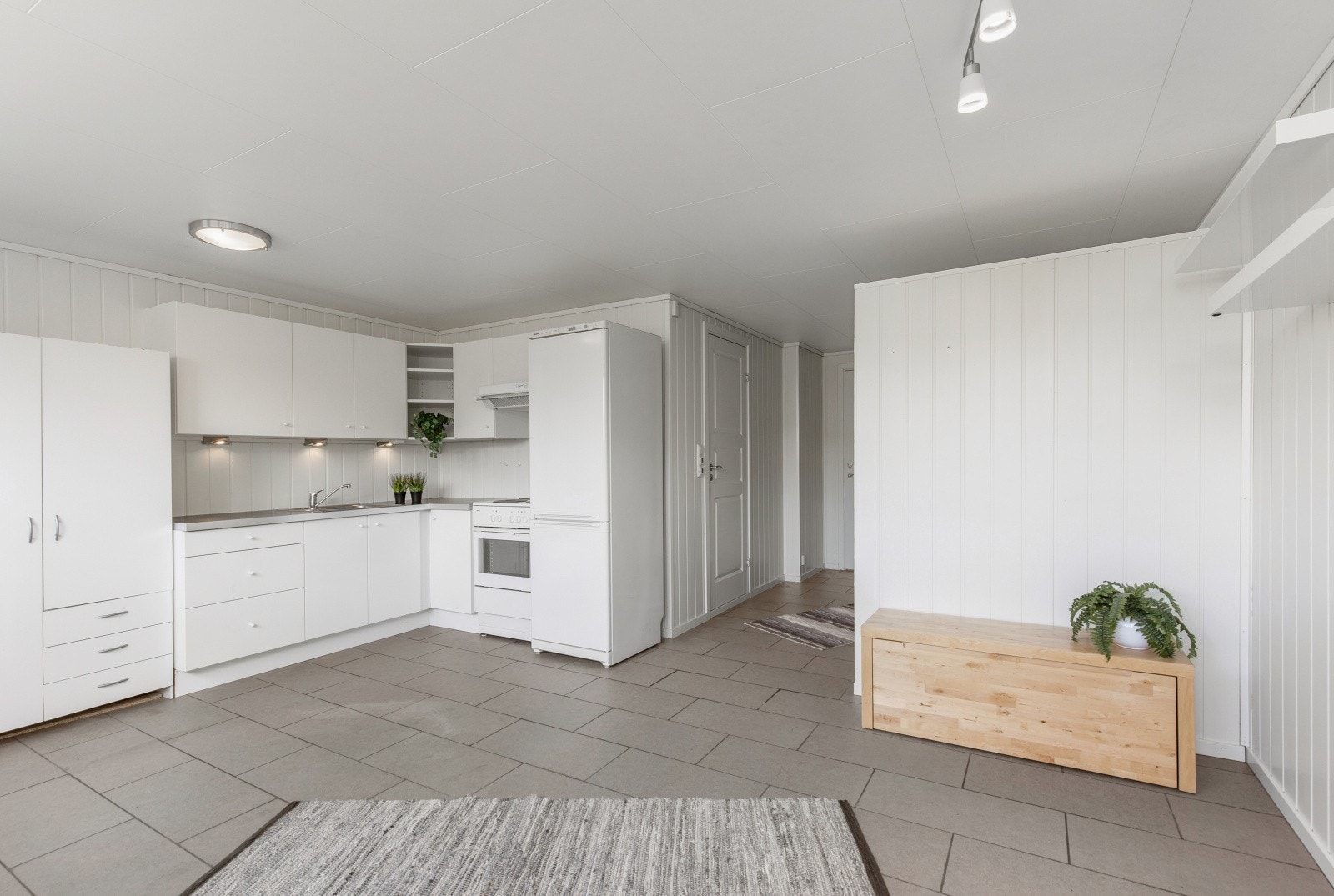 Praktisk kjøkken med tilstandsgrad 1 fra takstmann. Galleribilde