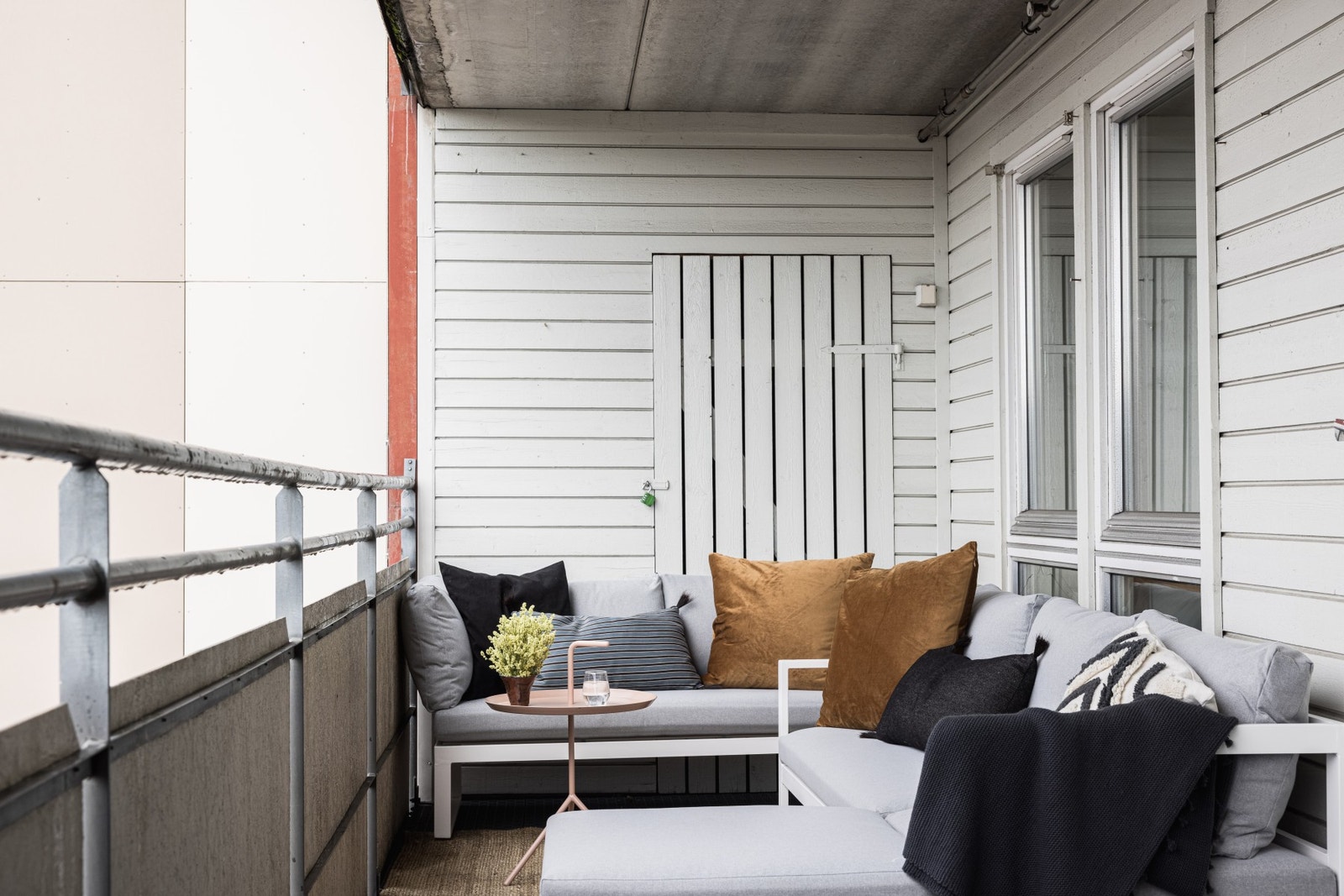 Flott balkong på ca. 15kvm. Galleribilde