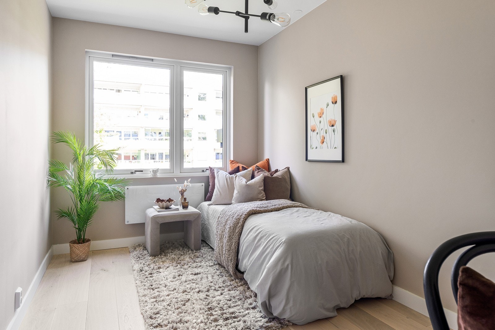 Fra kjøkkenet er det adkomst til det andre soverommet Galleribilde