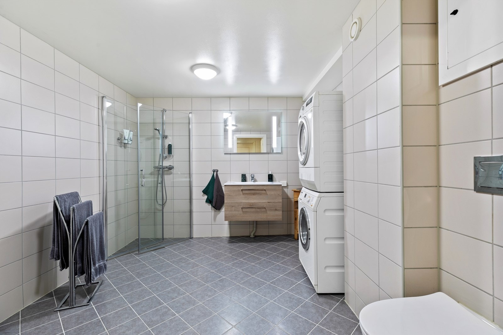 Badet ble totalrenovert i regi av borettslaget i 2020. Galleribilde