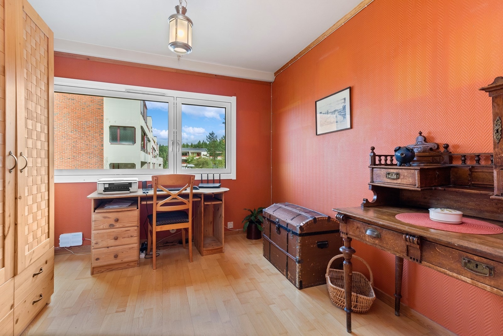 Soverom II og III egner seg fint som barnerom, gjesterom, hjemmekontor eller lignende. Galleribilde