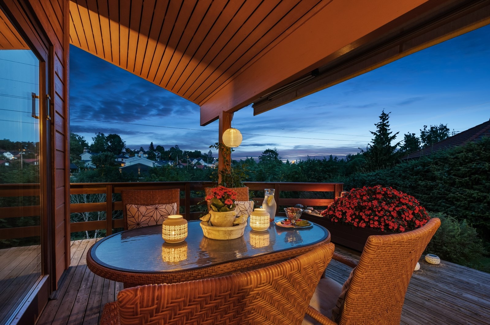 Her kan du nyte lange kvelder med kjente! Galleribilde