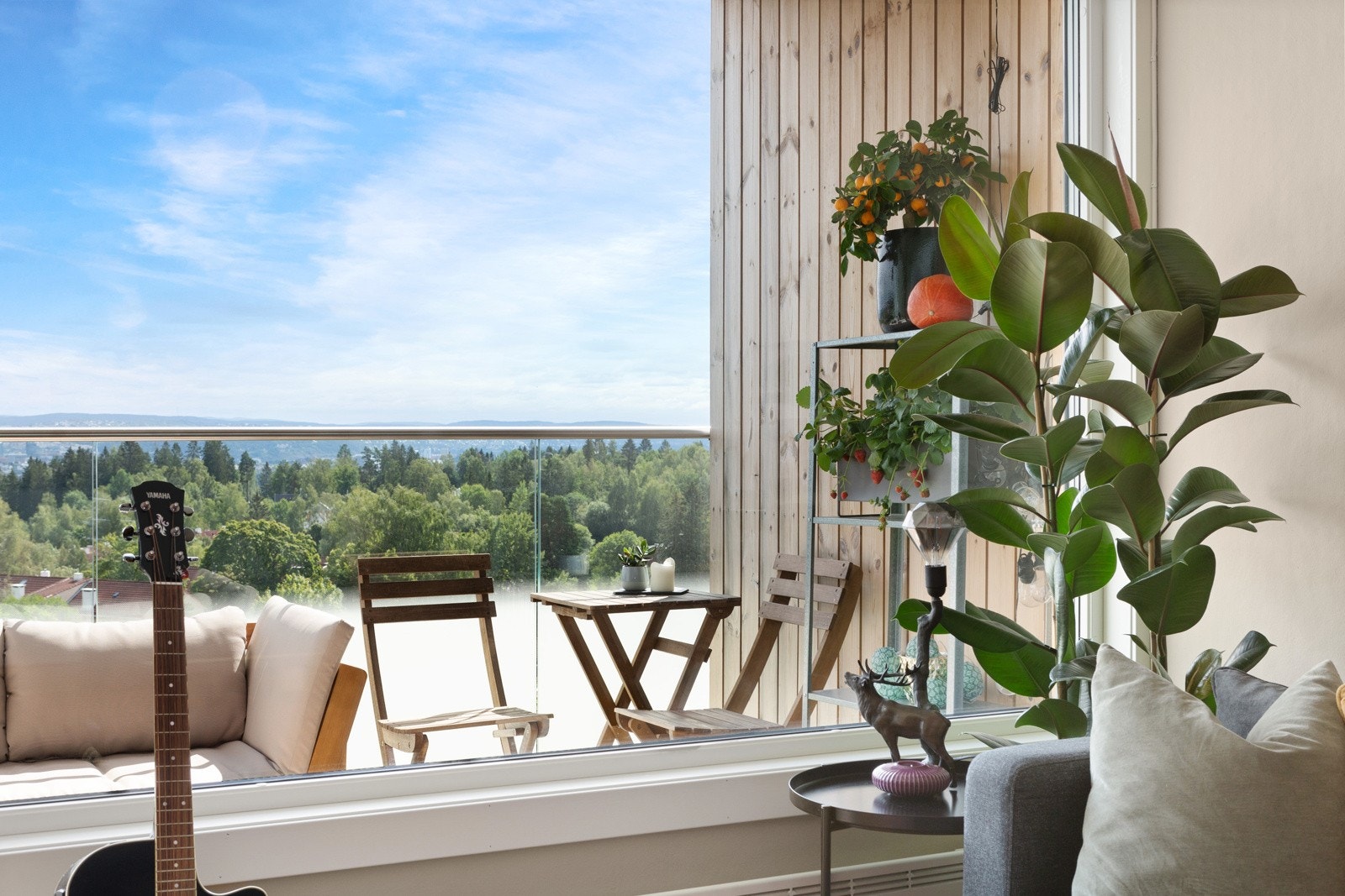 Her får du en romslig, lys og moderne 2-roms med en gjennomgående god standard - kun TG0 og TG1. Galleribilde