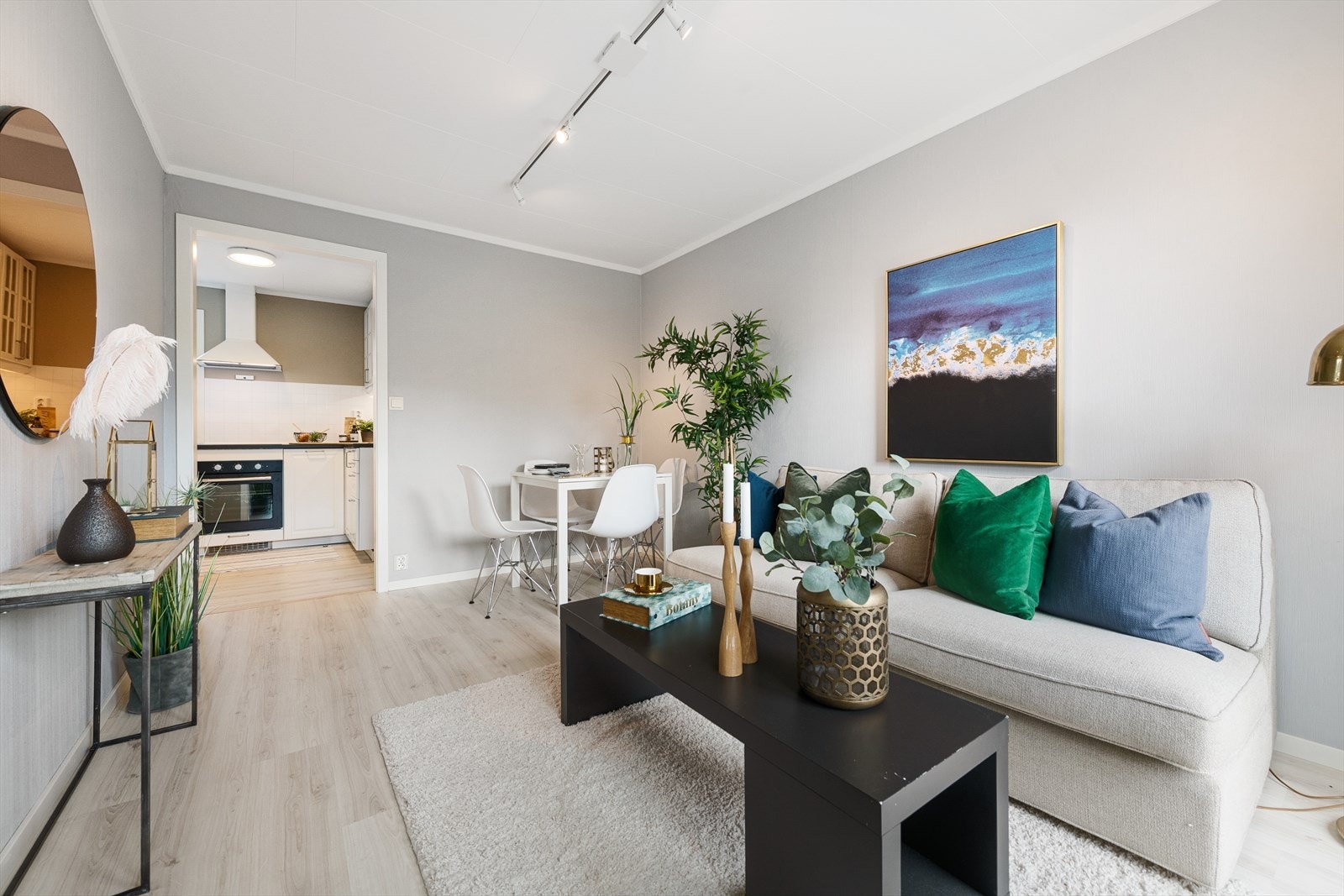 Nordvik Tønsberg har gleden av å presentere denne nyoppussede og smakfulle leiligheten i Granåsveien 8a Galleribilde