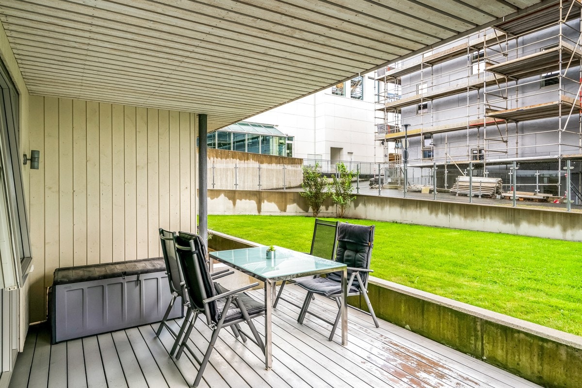 Stor terrasse Galleribilde