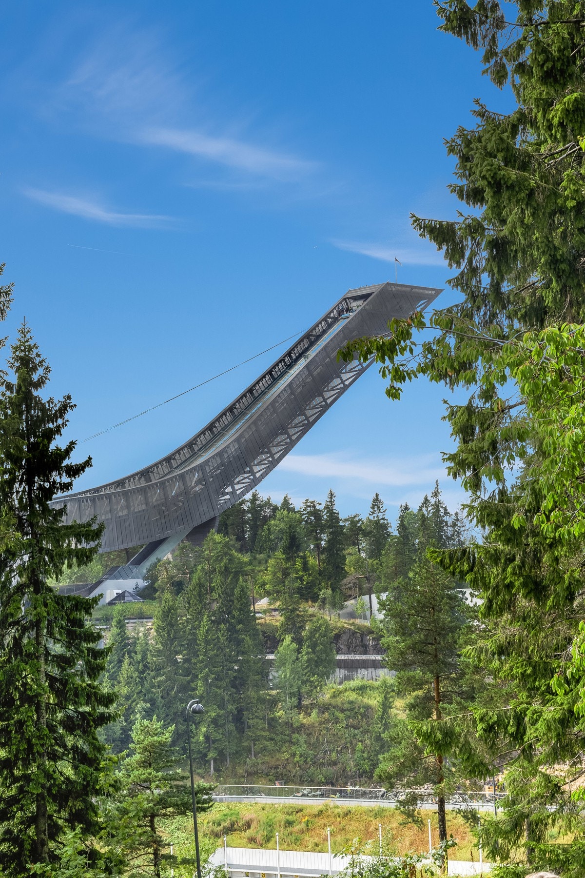 Det kun en kort kjøretur til Holmenkollen riksanlegg. Galleribilde