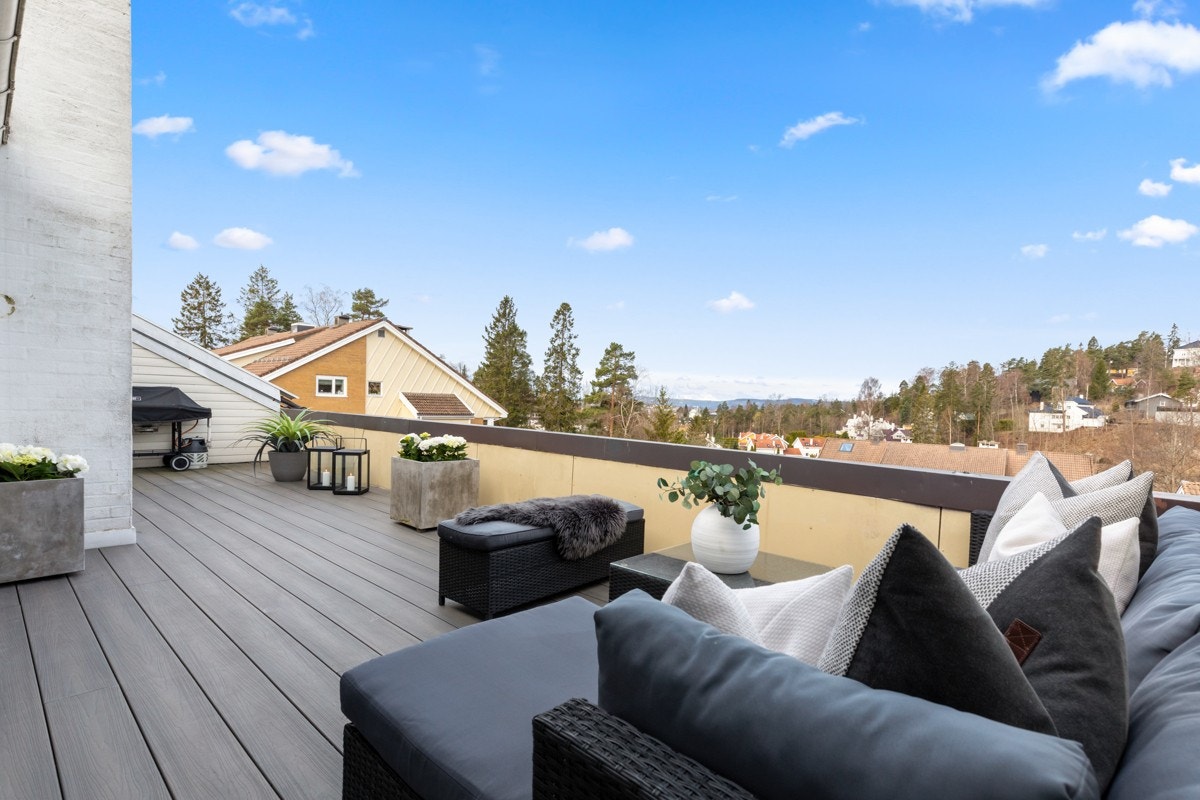 Her er alt tilrettelagt for en behagelig tilværelse, et perfekt sted for late sommerdager og hyggelige tilstelninger. Galleribilde