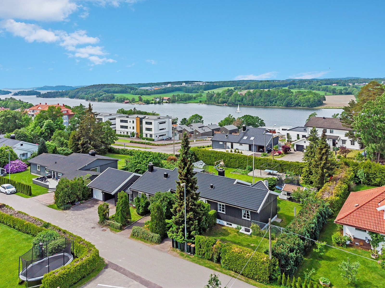 Området byr på alt en barnefamilie kan ønske seg i nærheten Galleribilde