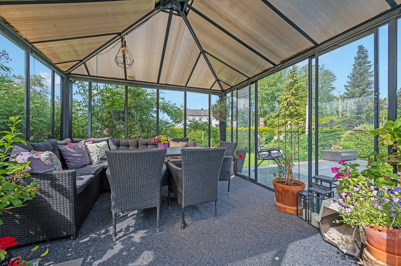 Hagestue Galleribilde