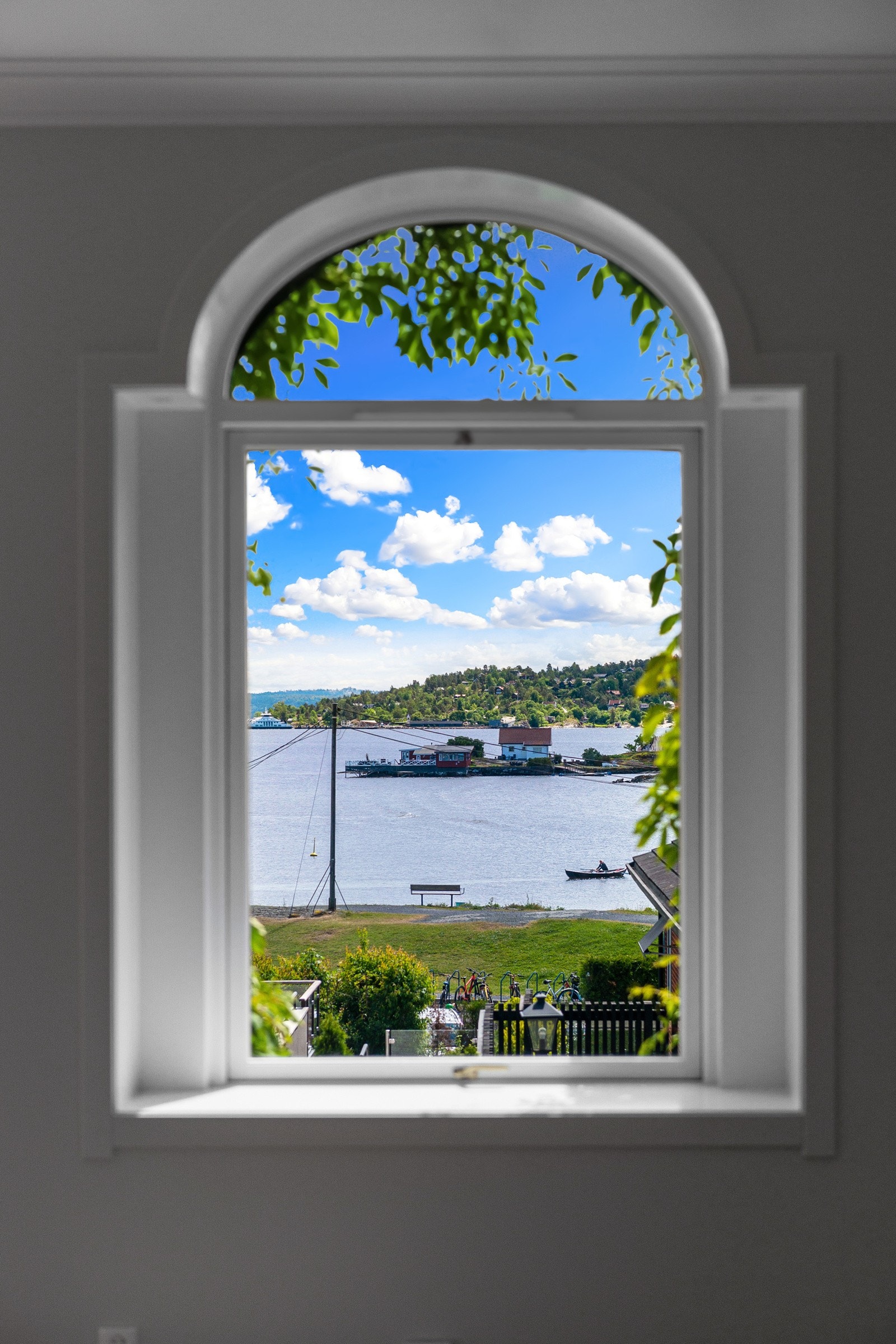 Fra stuen som fanger inn den flotte utsikten Galleribilde