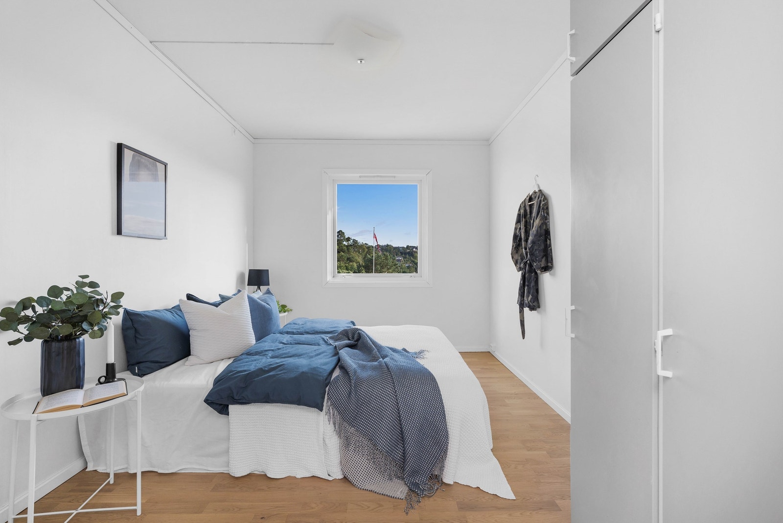 - Leiligheten har 3 gode soverom - Galleribilde