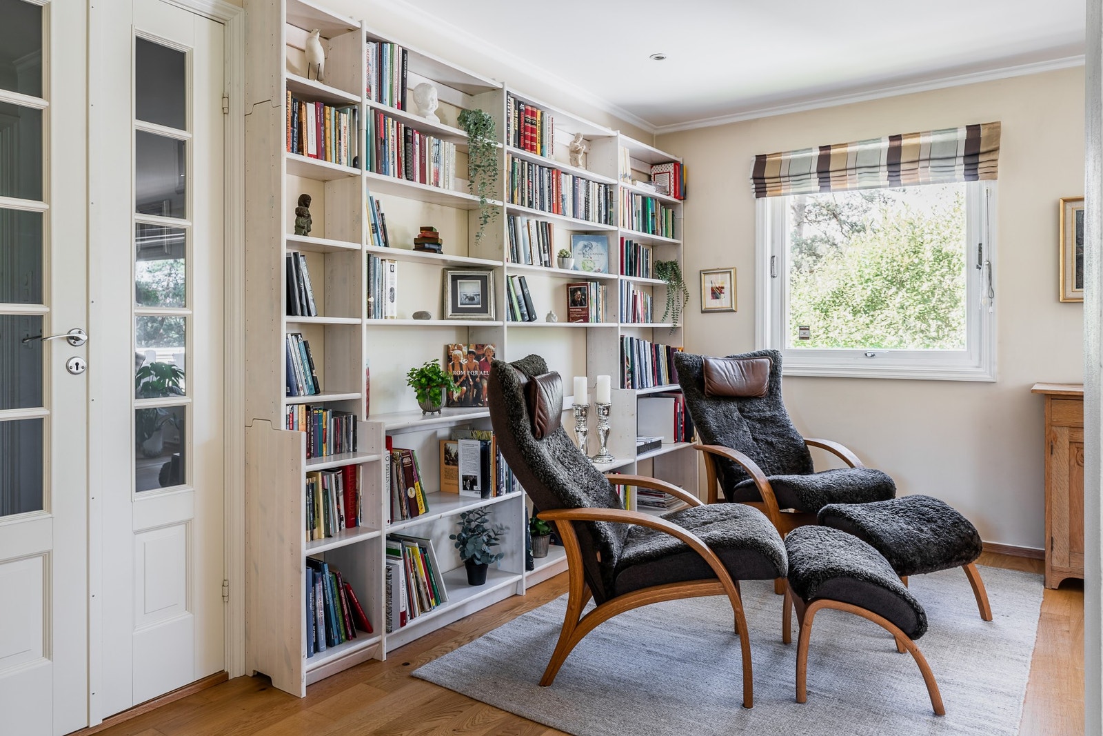 Dekorativ innredning. Galleribilde