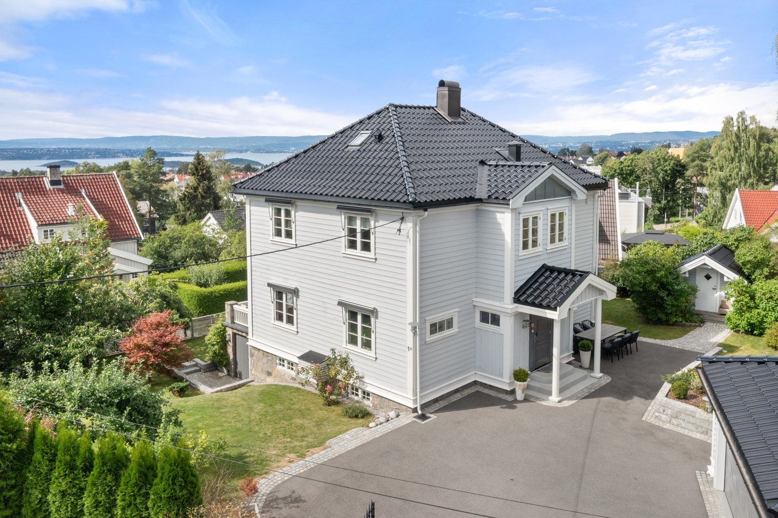 Karistuveien 1 A Galleribilde