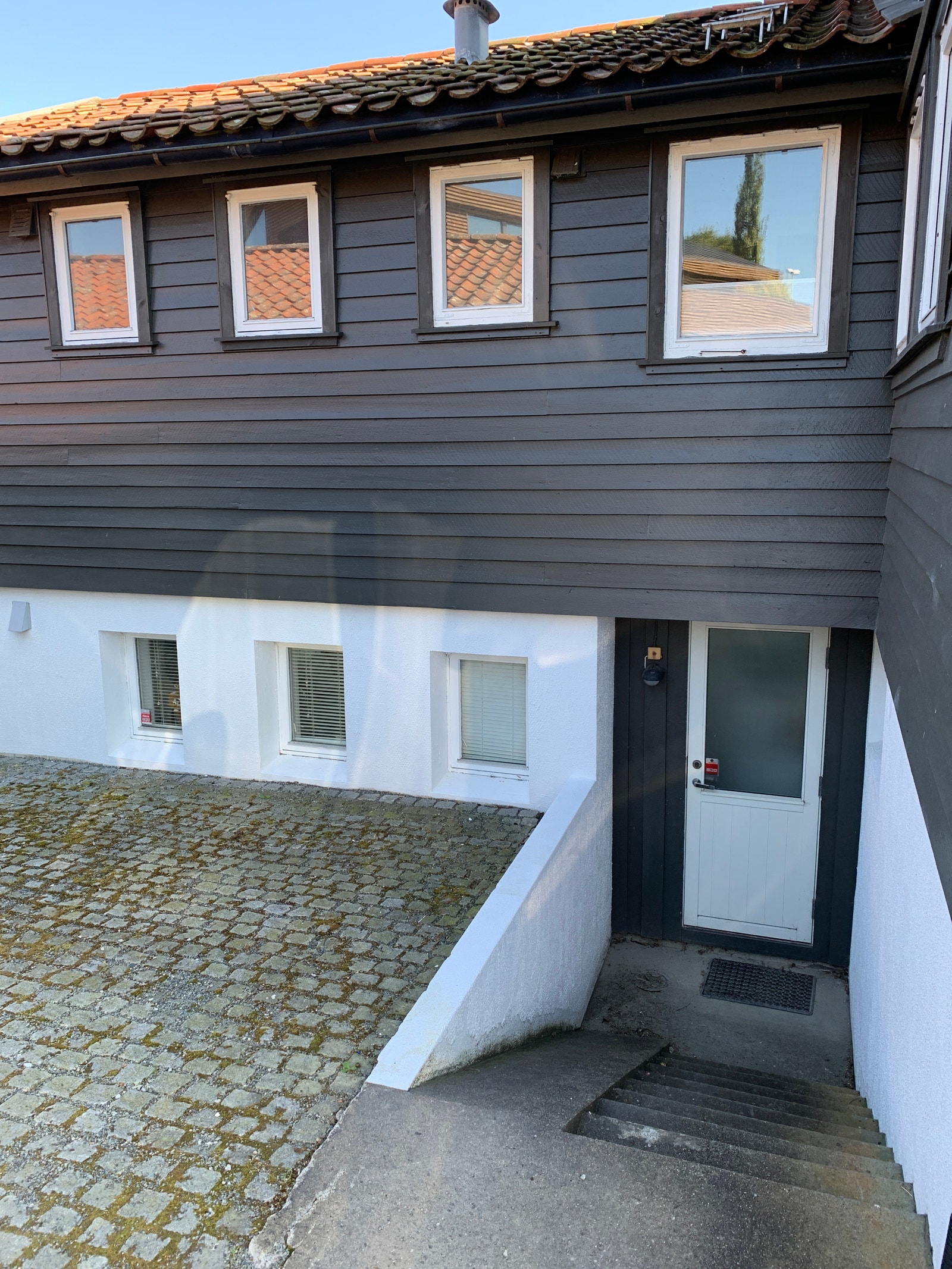 Inngang hybel Galleribilde