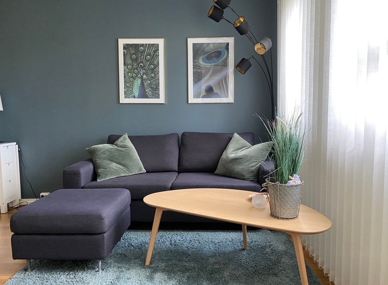 Sofa m/puff Galleribilde