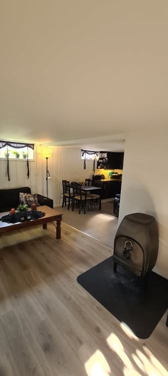 Stue mot kjøkken Galleribilde