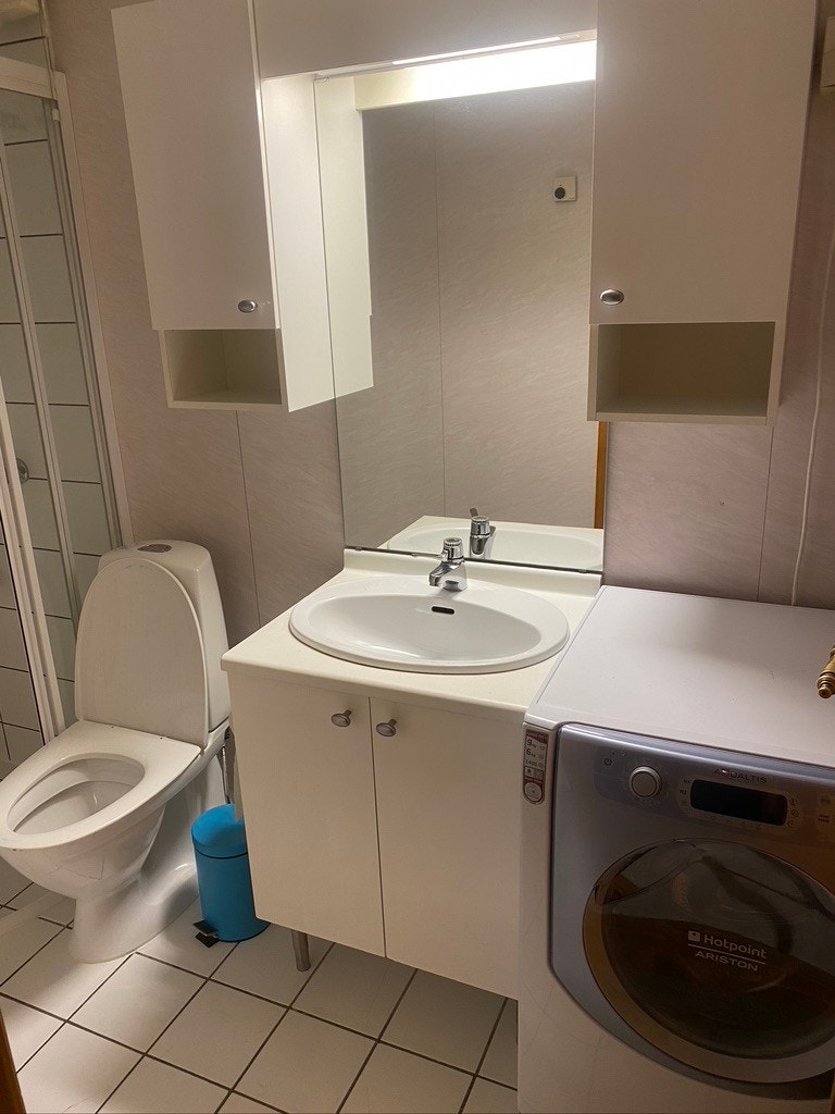 bad med vask/tørk Galleribilde