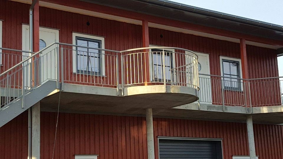 Inngangsparti med frokostveranda Galleribilde