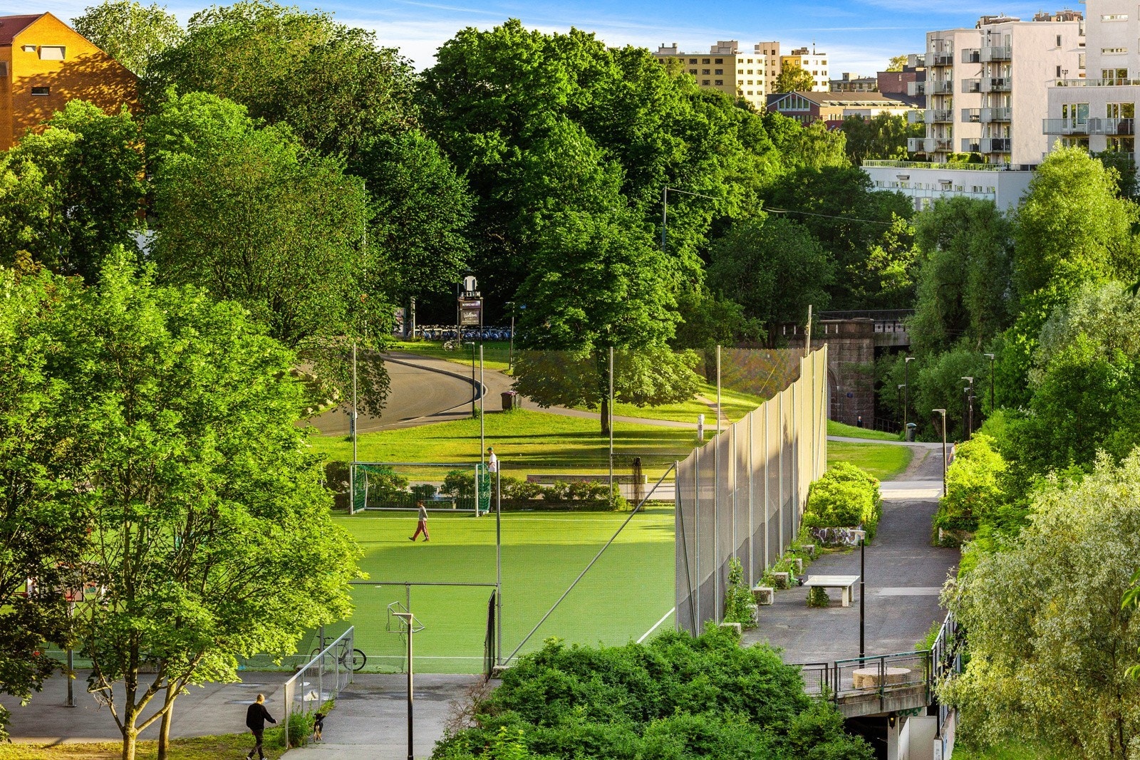 Området byr på en rekke fritidsaktiviteter for store og små Galleribilde